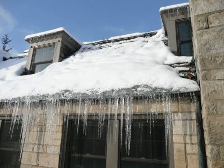 Example of an ice dam